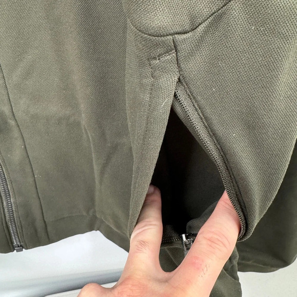 Men’s Lululemon Division Track Jacket Dark Olive Green Size 2XL - Picture 2 of 6